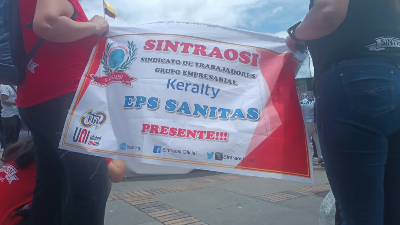 Pancarta SINTRAOSI, Grupo Empresarial Keralty, EPS Sanitas